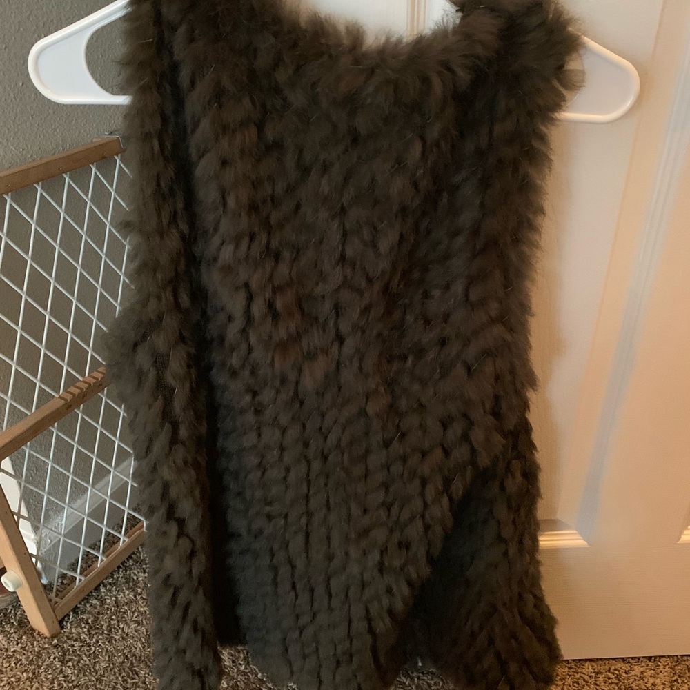 Authentic Rabbit Fur vest - Picture 5 of 7